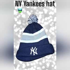 MLB👽NY Yankees beanie hat